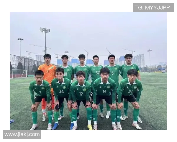 西安足球队在足球战术排行榜中荣登第九名引发热议 西安足球队在足球战术排行榜中荣登第九名引发热议