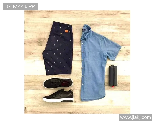 夏季运动时尚短裤男推荐足球明星穿搭指南