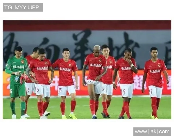 深圳羽毛球队以54分领跑选拔赛积分榜展现强劲实力 深圳羽毛球队以54分领跑选拔赛积分榜展现强劲实力