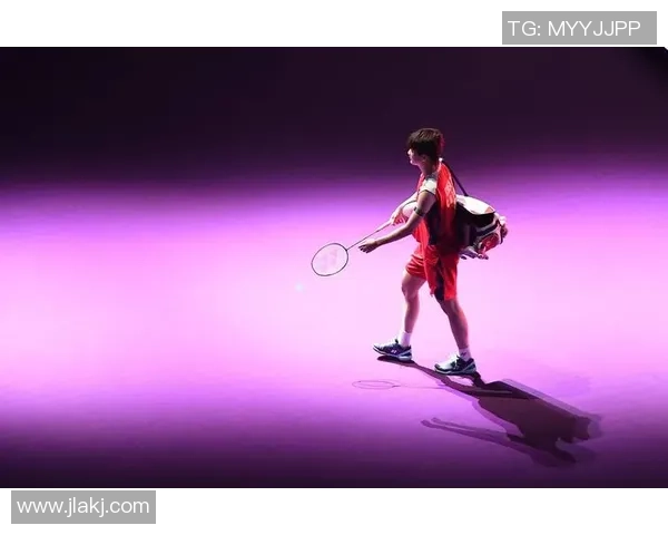 重庆羽毛球队在邀请赛中的耐力表现分析与精彩瞬间回顾